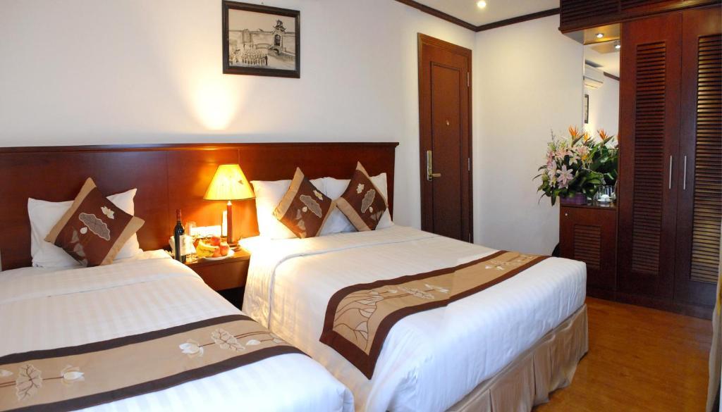 May De Ville Legend Hotel Ханой Номер фото