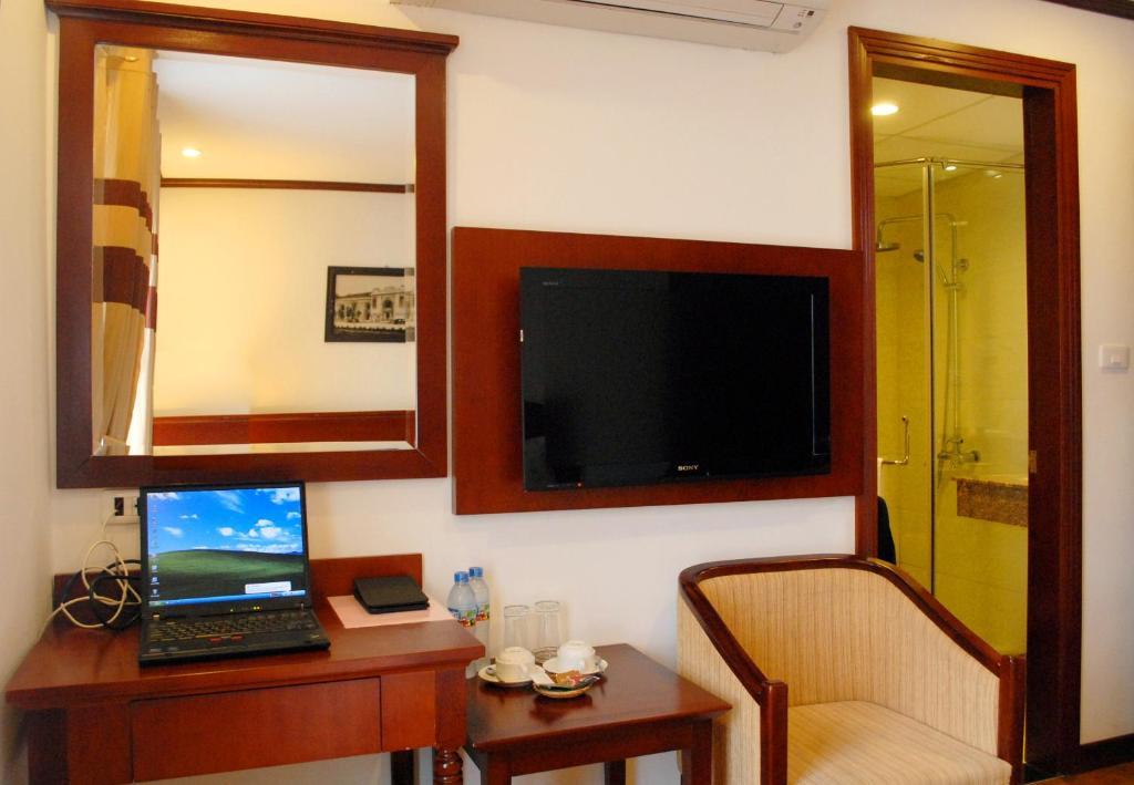 May De Ville Legend Hotel Ханой Экстерьер фото
